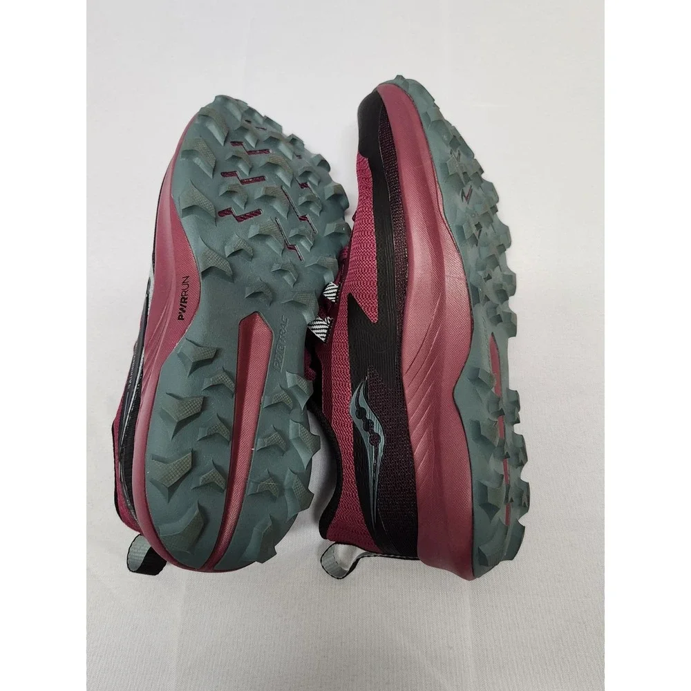 Saucony these shoes